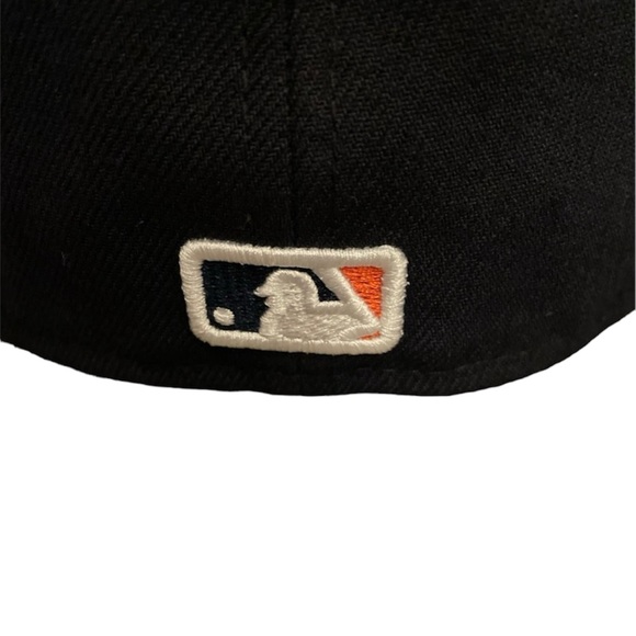 Houston Astros Official MLB Game Worn New Era Baseball Cap Navy Blue Size 6 7/8 - Picture 5 of 7